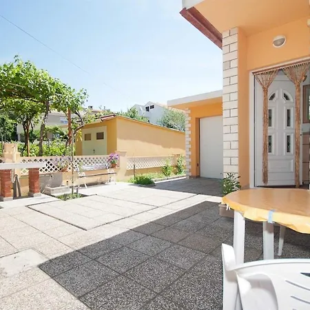 Limona * Baška